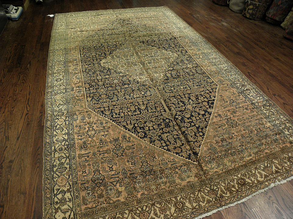 Antique bibi kabad Carpet - # 7907