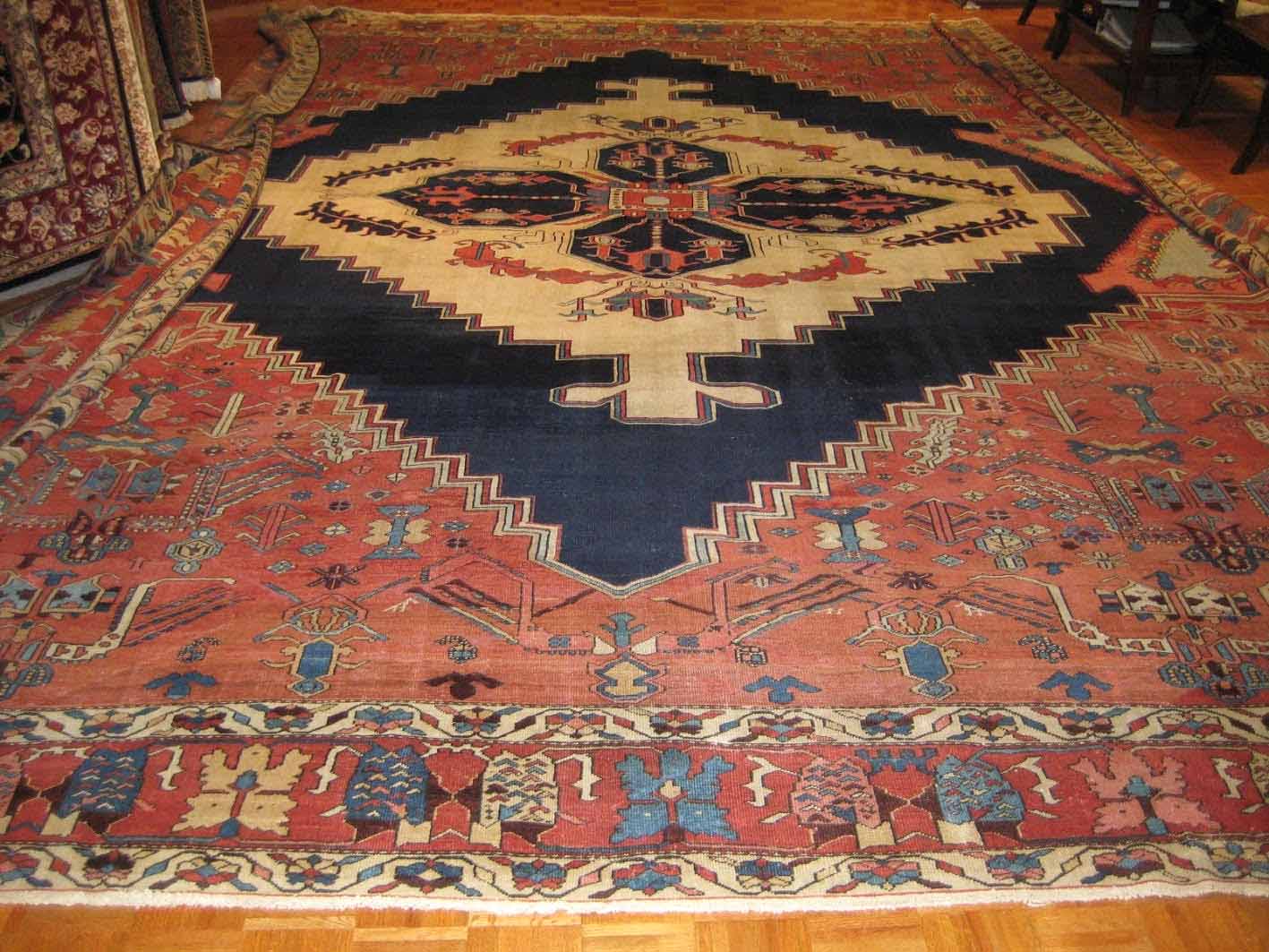 Antique heriz Carpet - # 54331