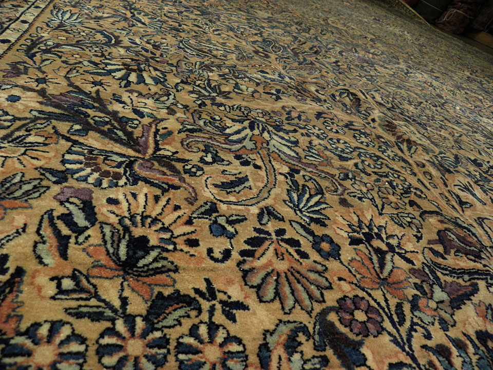 Antique kirman Carpet - # 8058