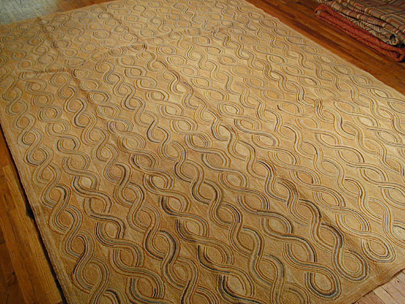 hooked Carpet - # 2985