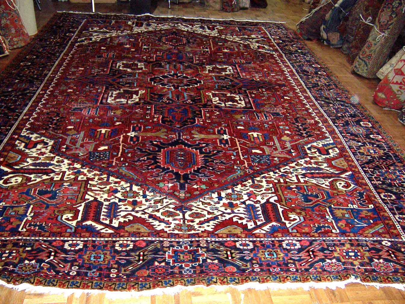 Vintage heriz Carpet - # 55627
