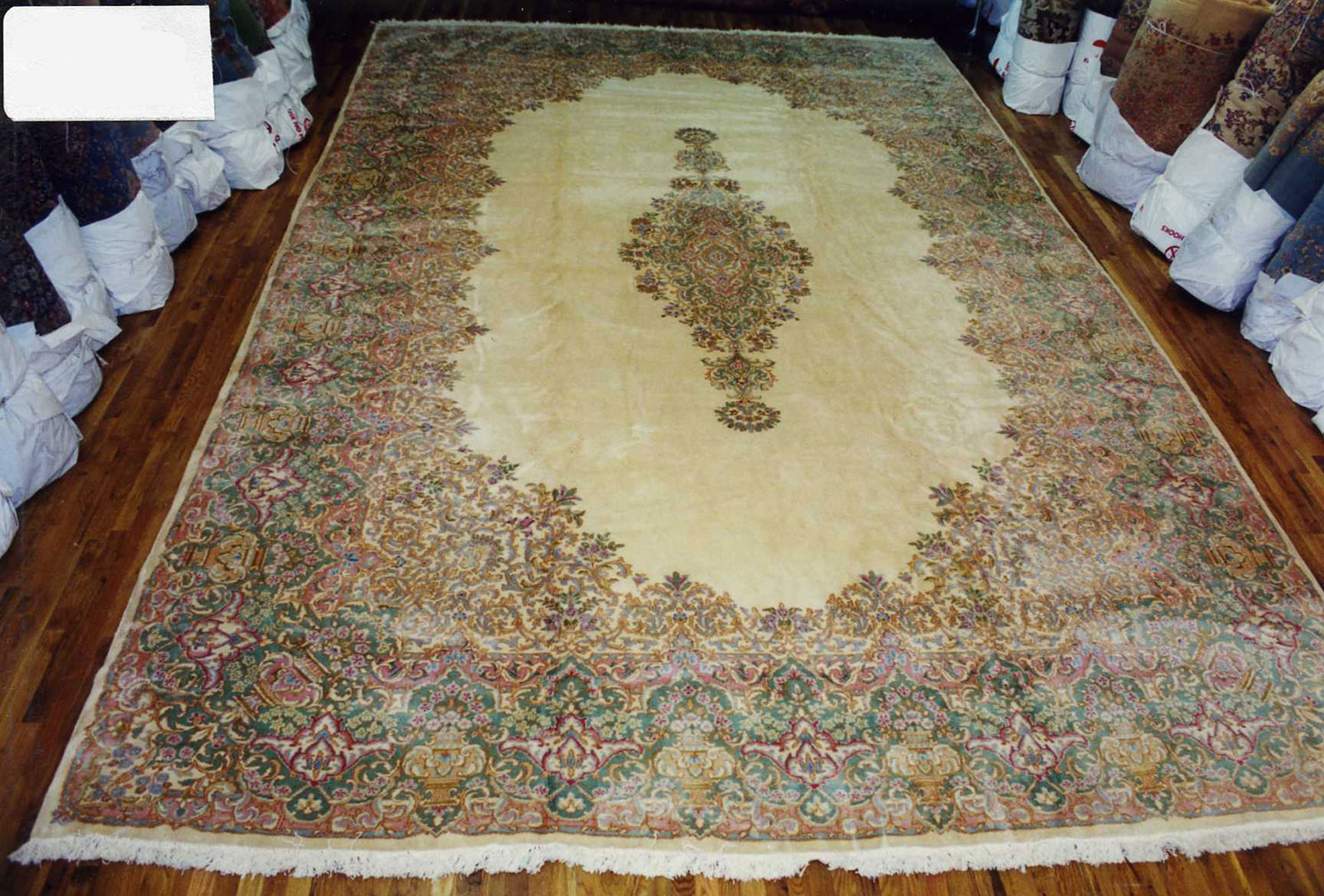 Vintage kirman Carpet - # 52508