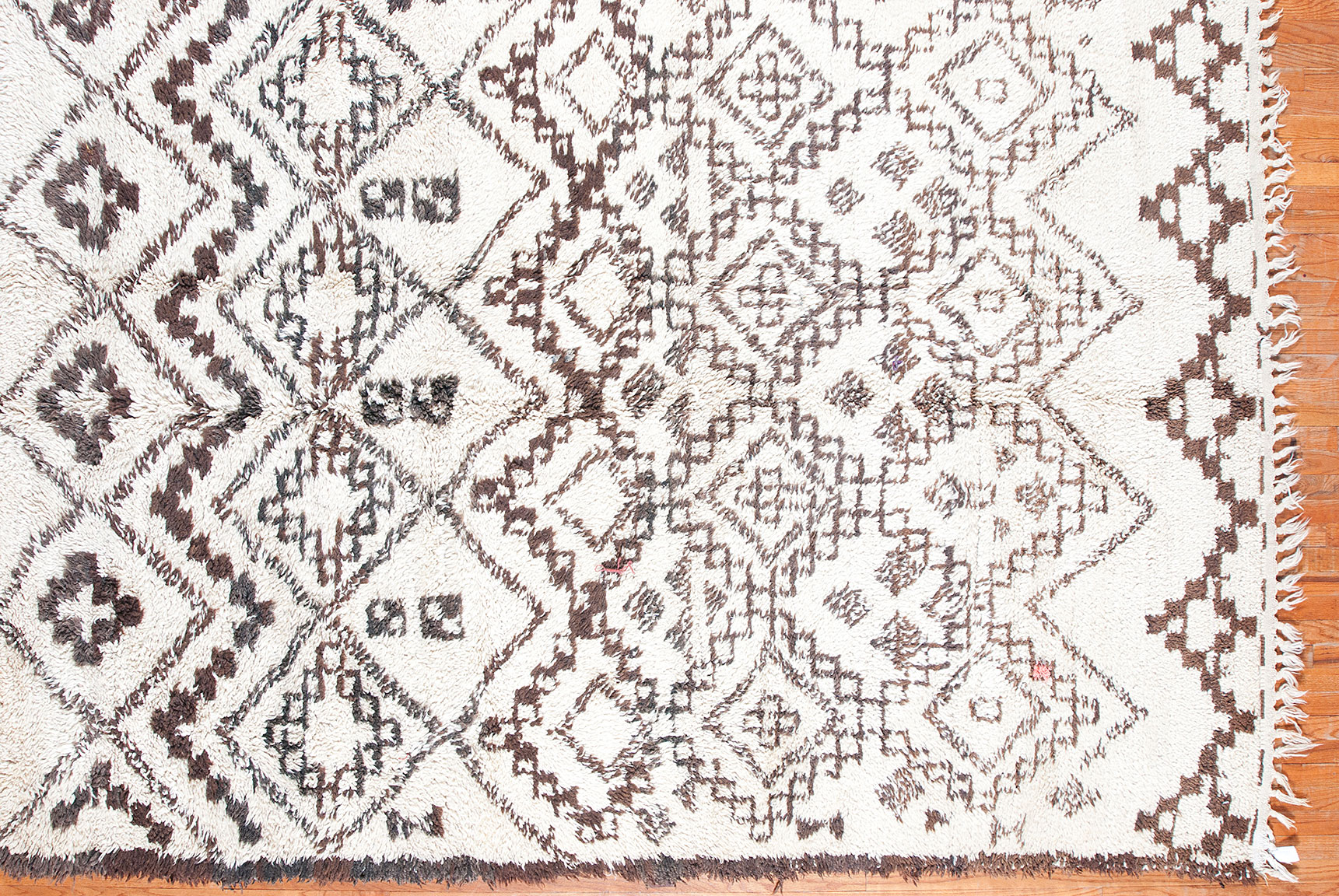 Vintage moroccan Carpet - # 51632