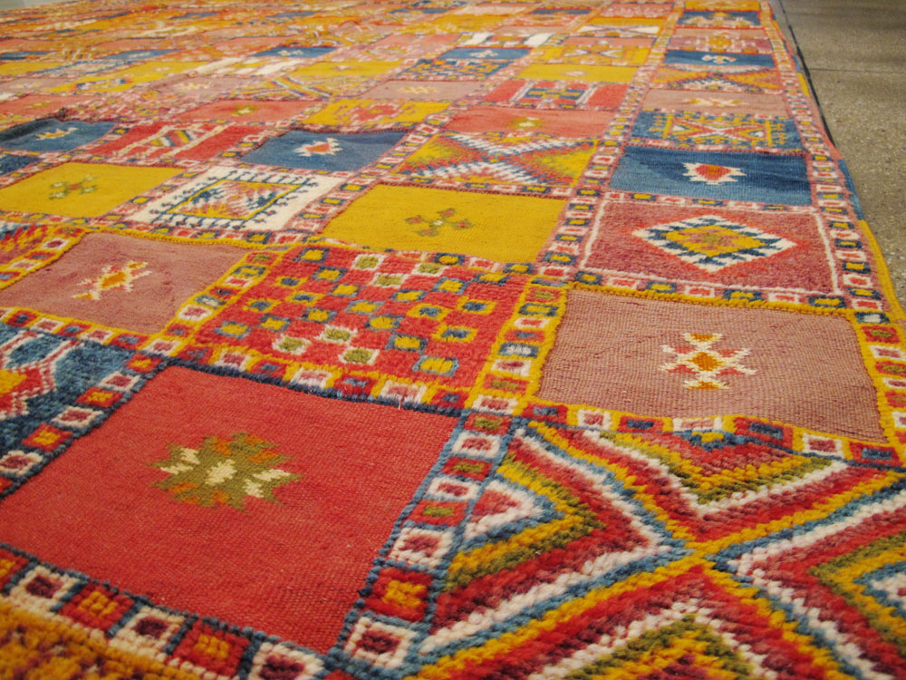 Vintage moroccan Carpet - # 55451