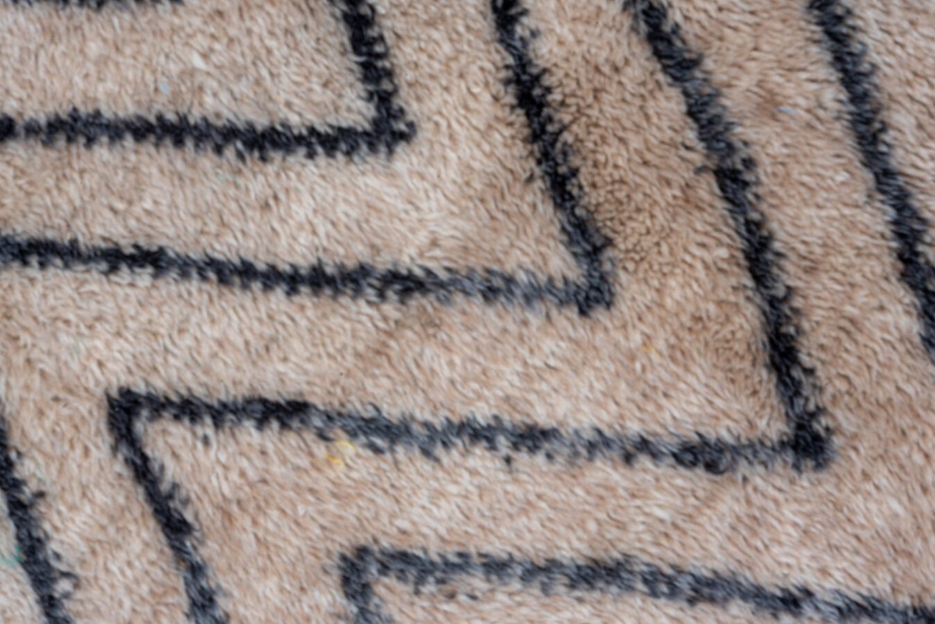 Vintage moroccan Carpet - # 56237