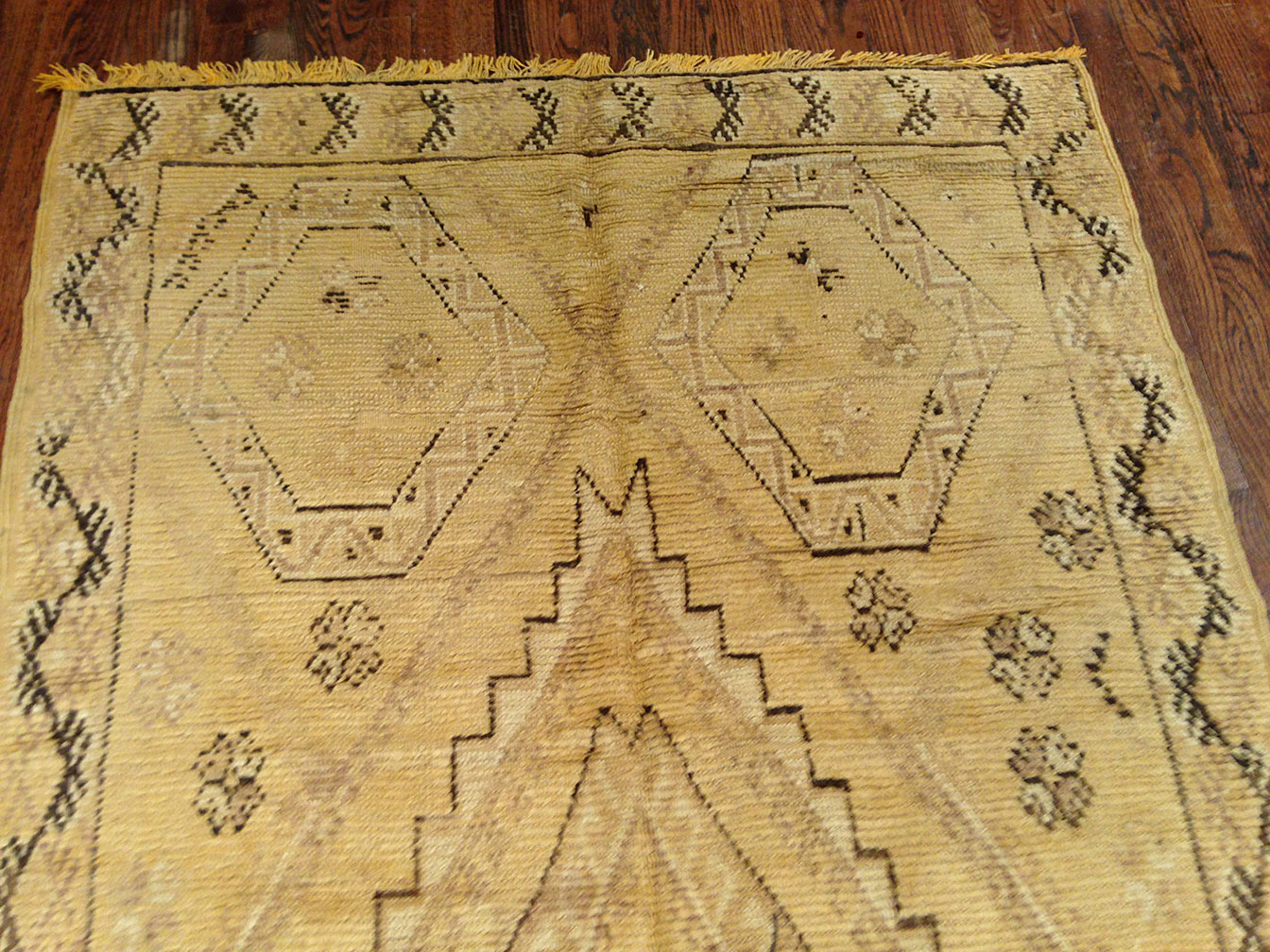 Vintage moroccan Rug - # 50151
