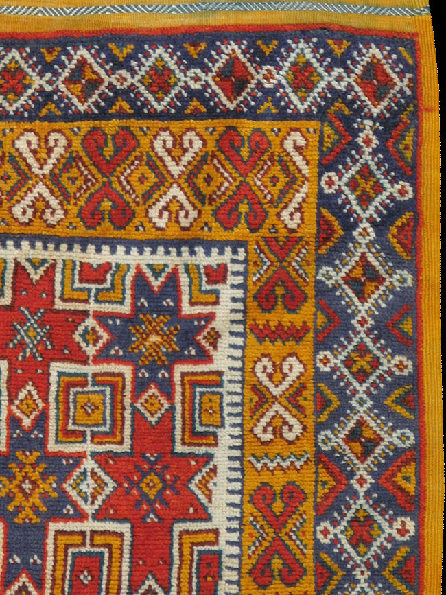 Vintage moroccan Rug - # 52436