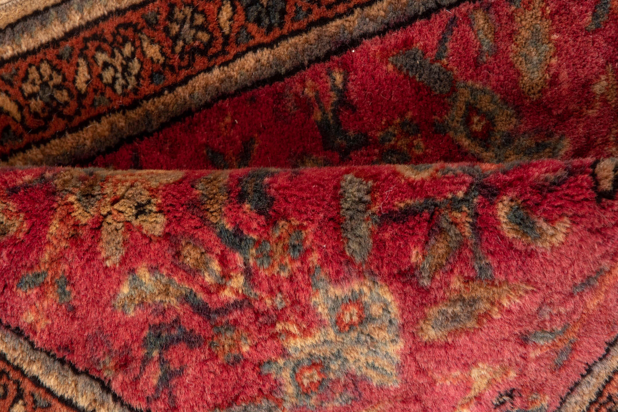 sarouk Rug - # 125000