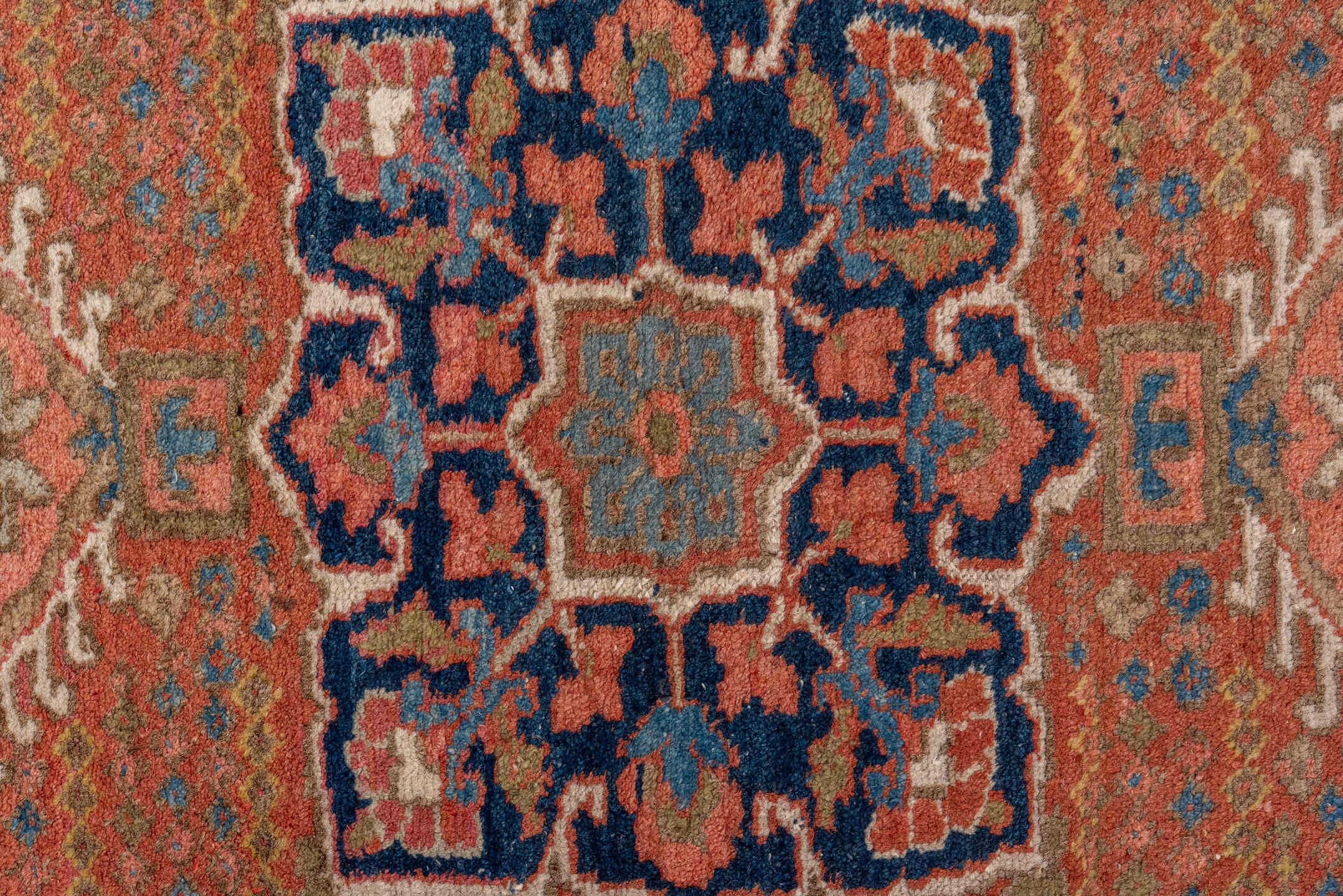 heriz Rug - # 125453