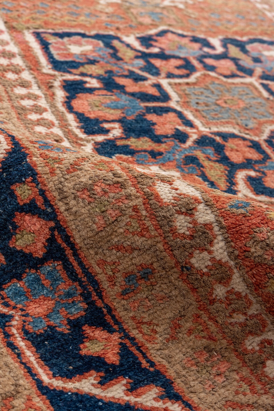 heriz Rug - # 125453