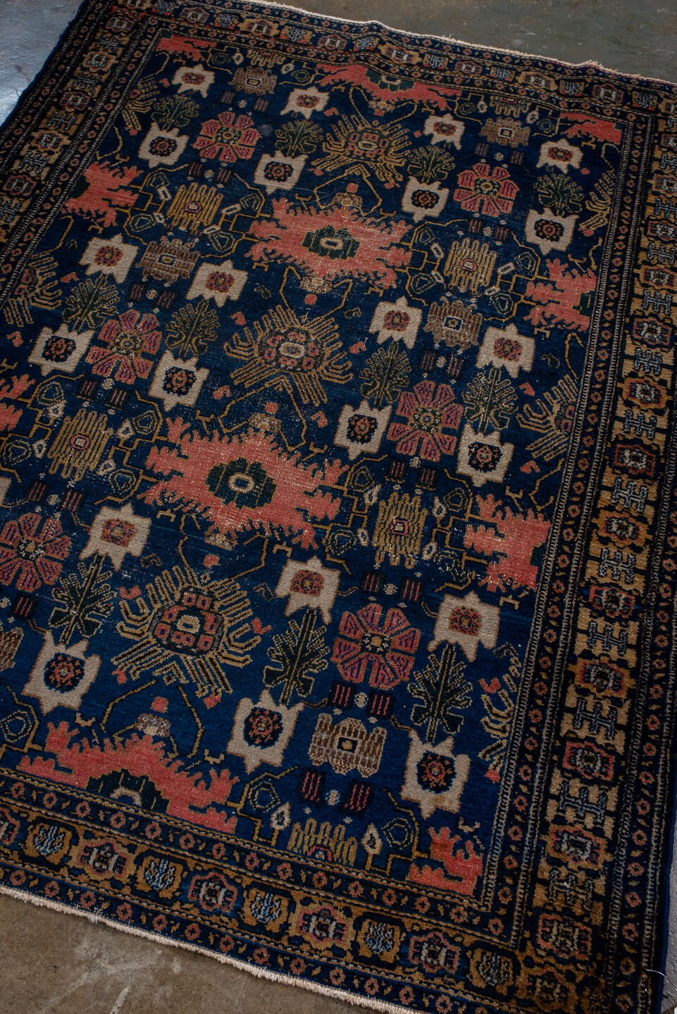 senne Rug - # 125590