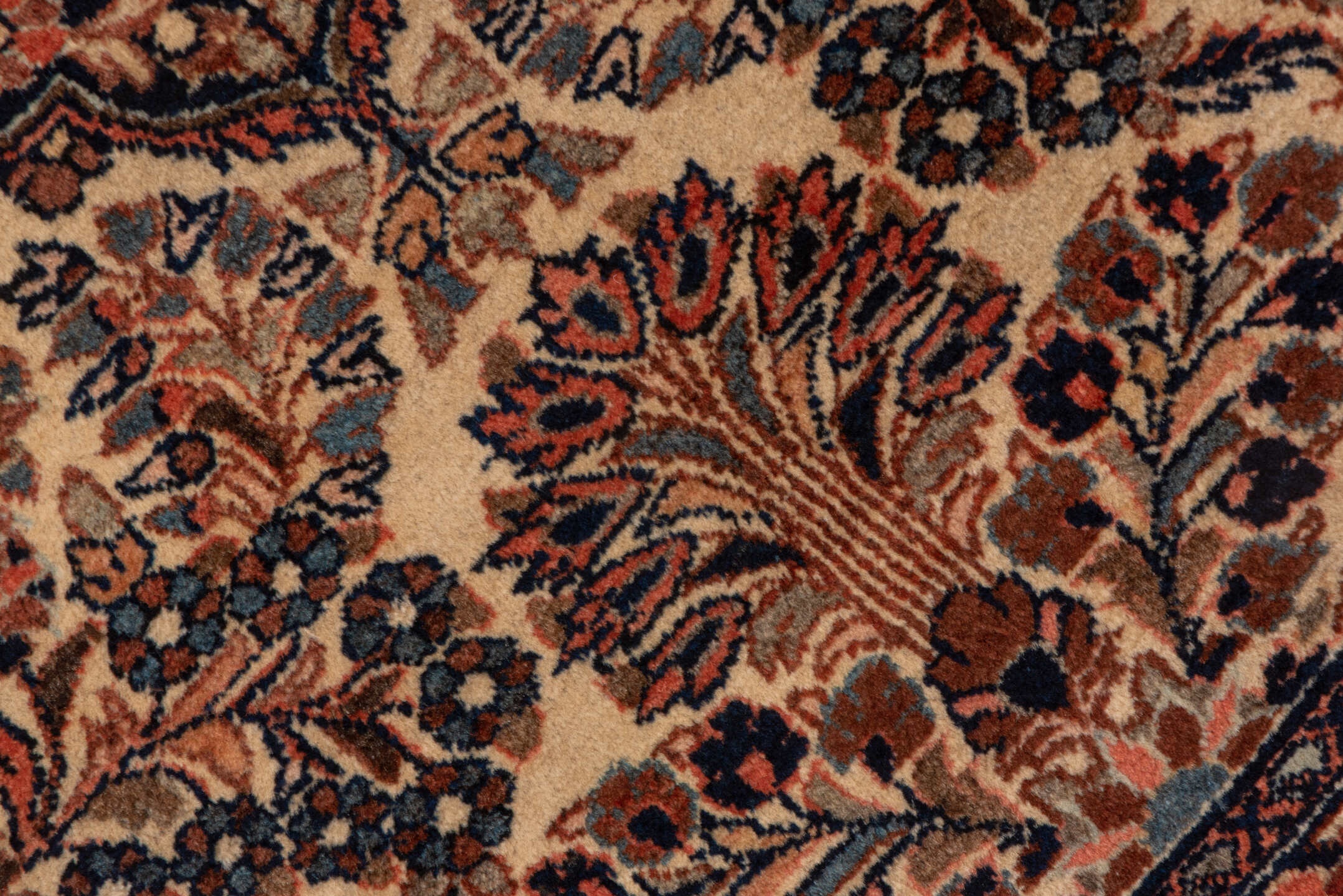 sarouk Rug - # 125641
