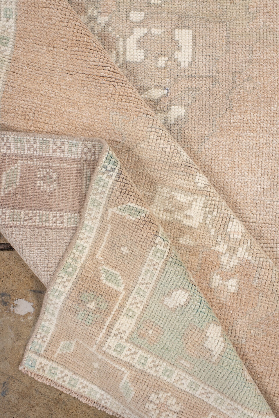 oushak Rug - # 125724
