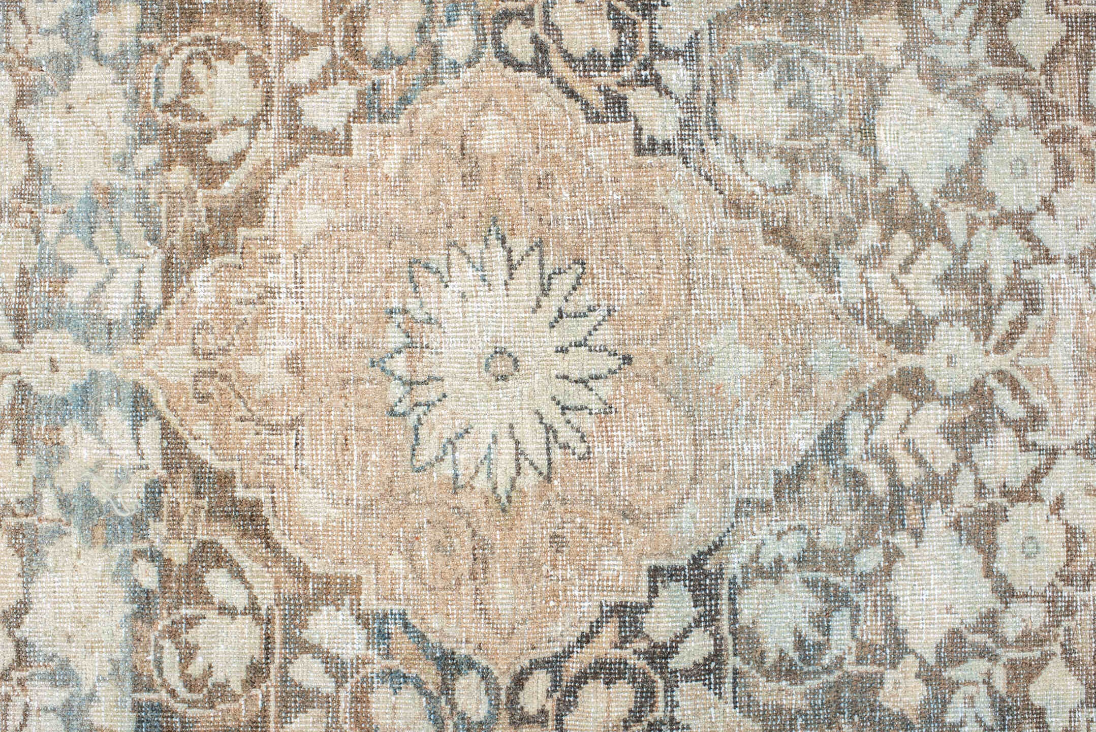 mahal Rug - # 125786