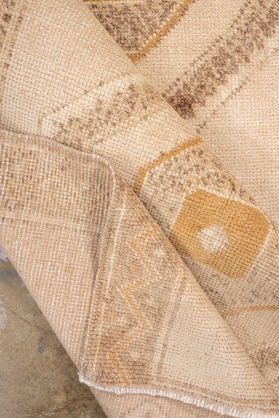 kars Rug - # 125844