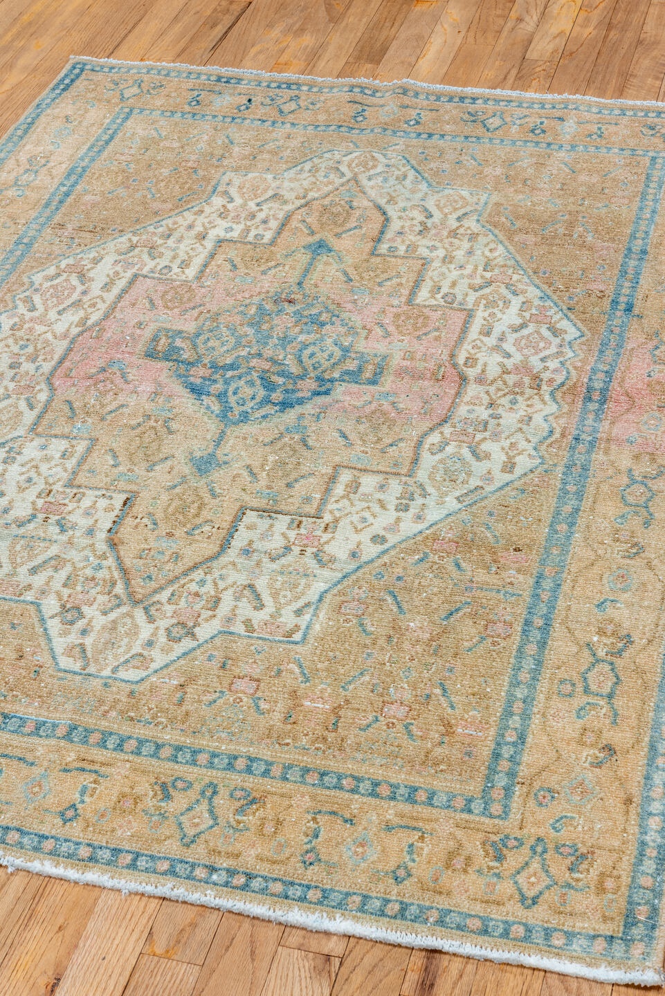 senne Rug - # 126036