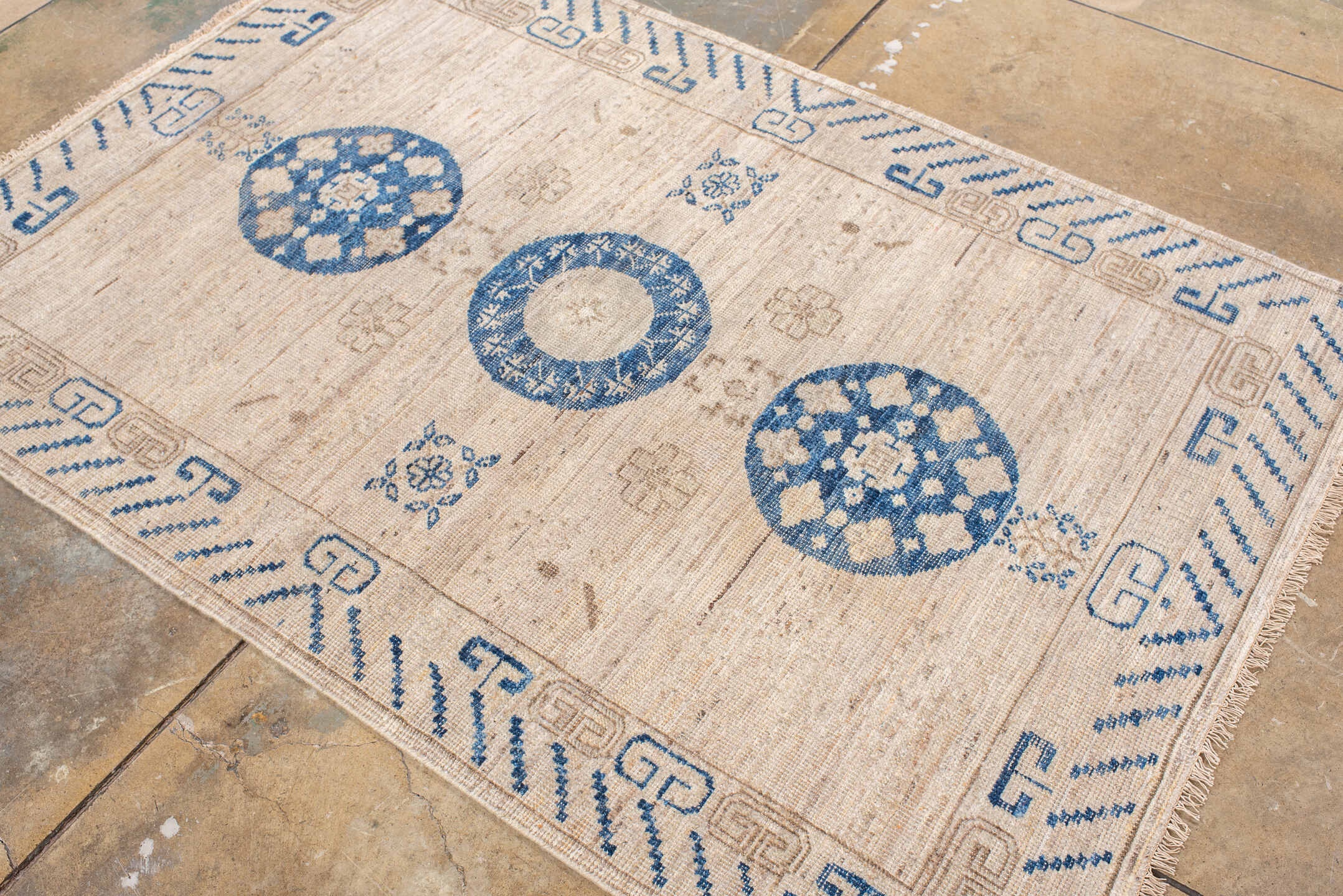 khotan Rug - # 126179