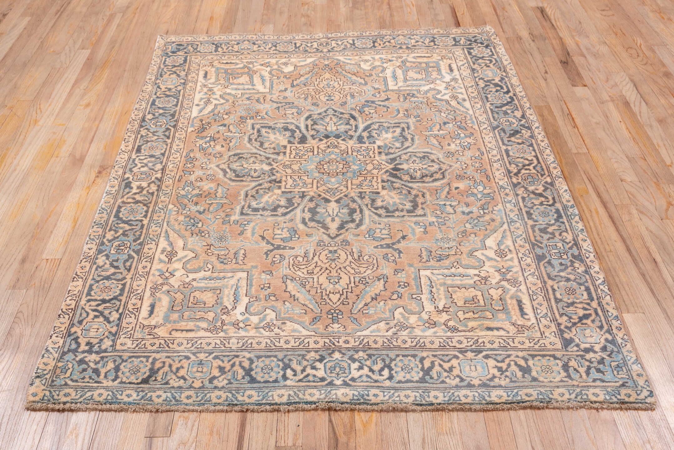 heriz Rug - # 126239