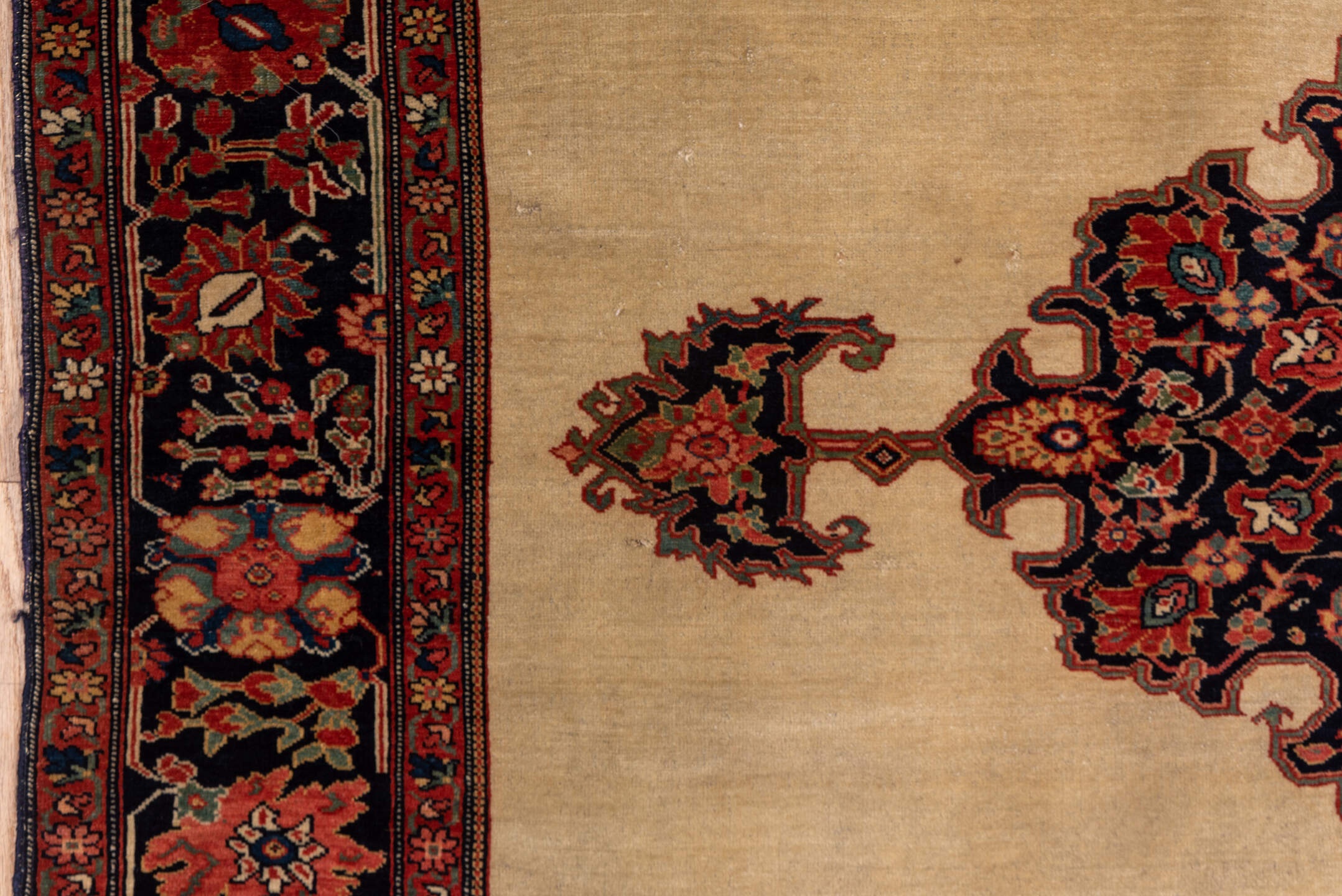 far.sarouk Rug - # 126509