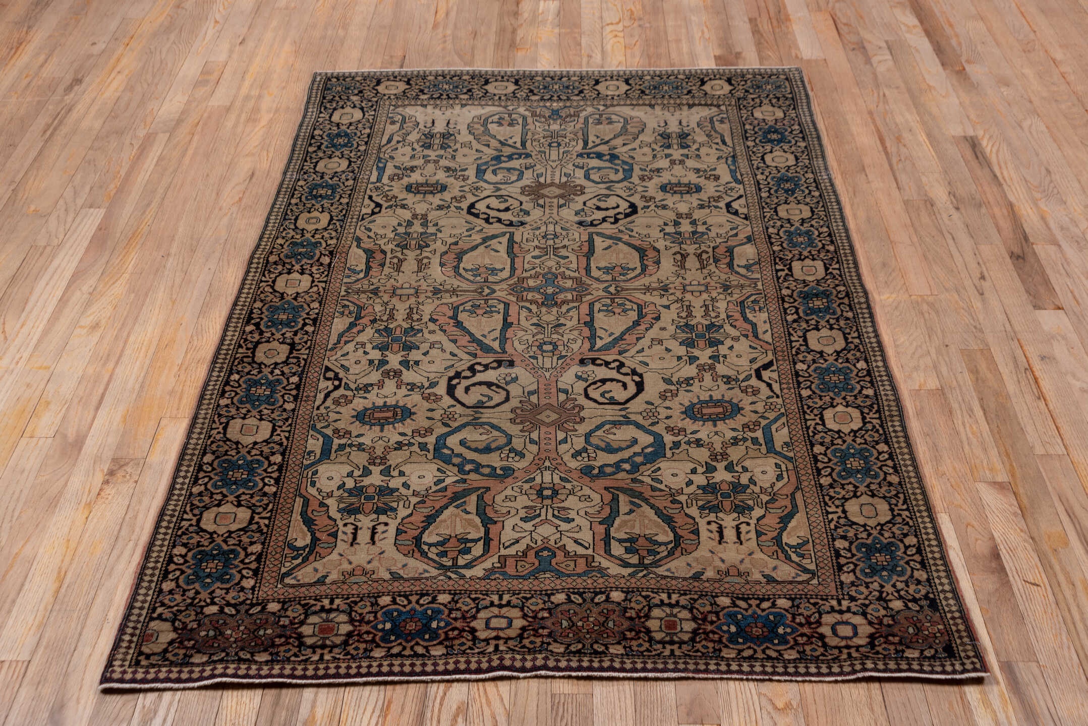 far.sarouk Rug - # 126584