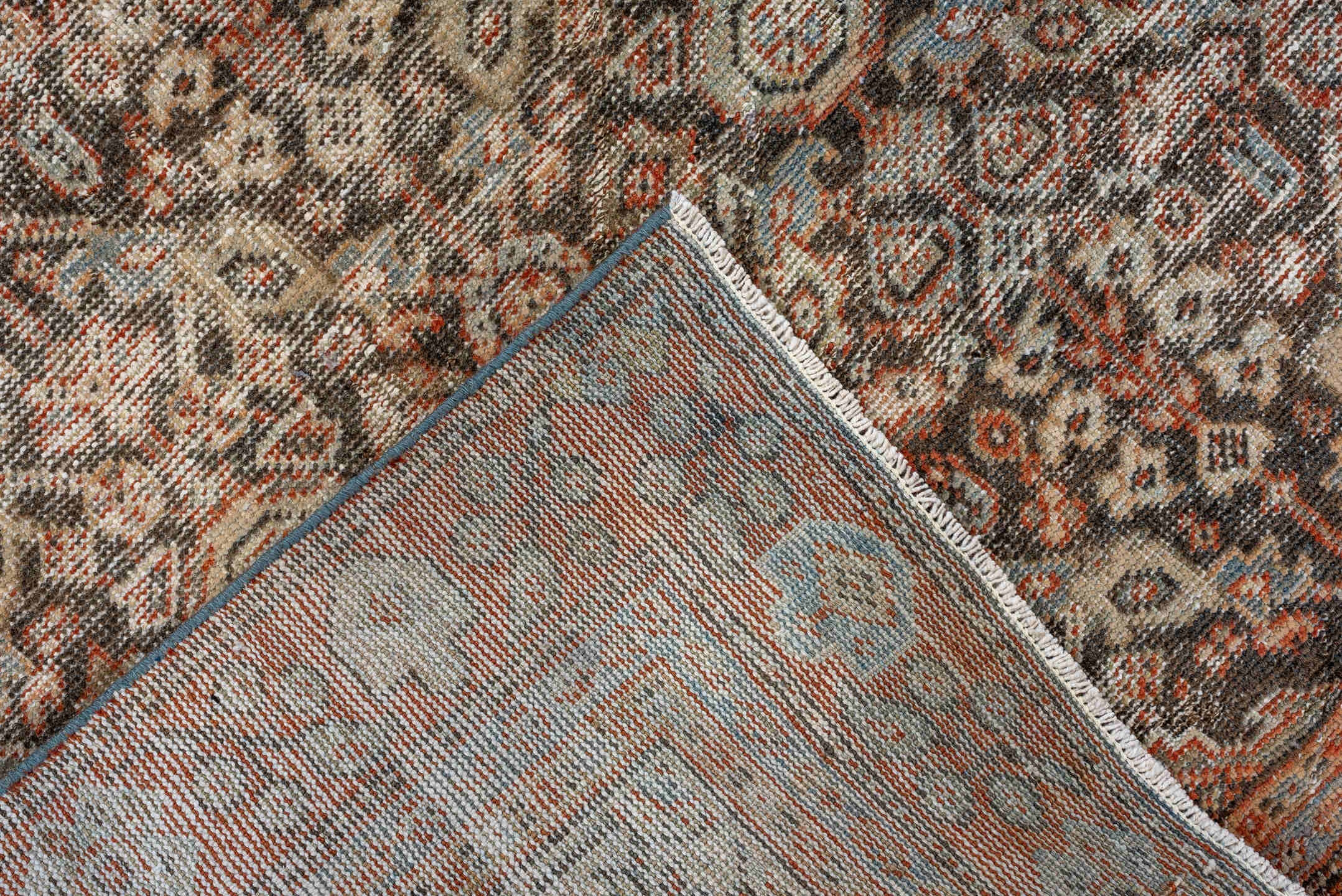 mahal Rug - # 126617