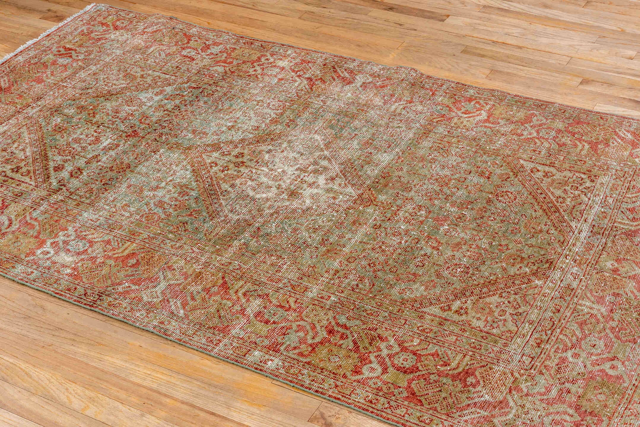 mahal Rug - # 126710