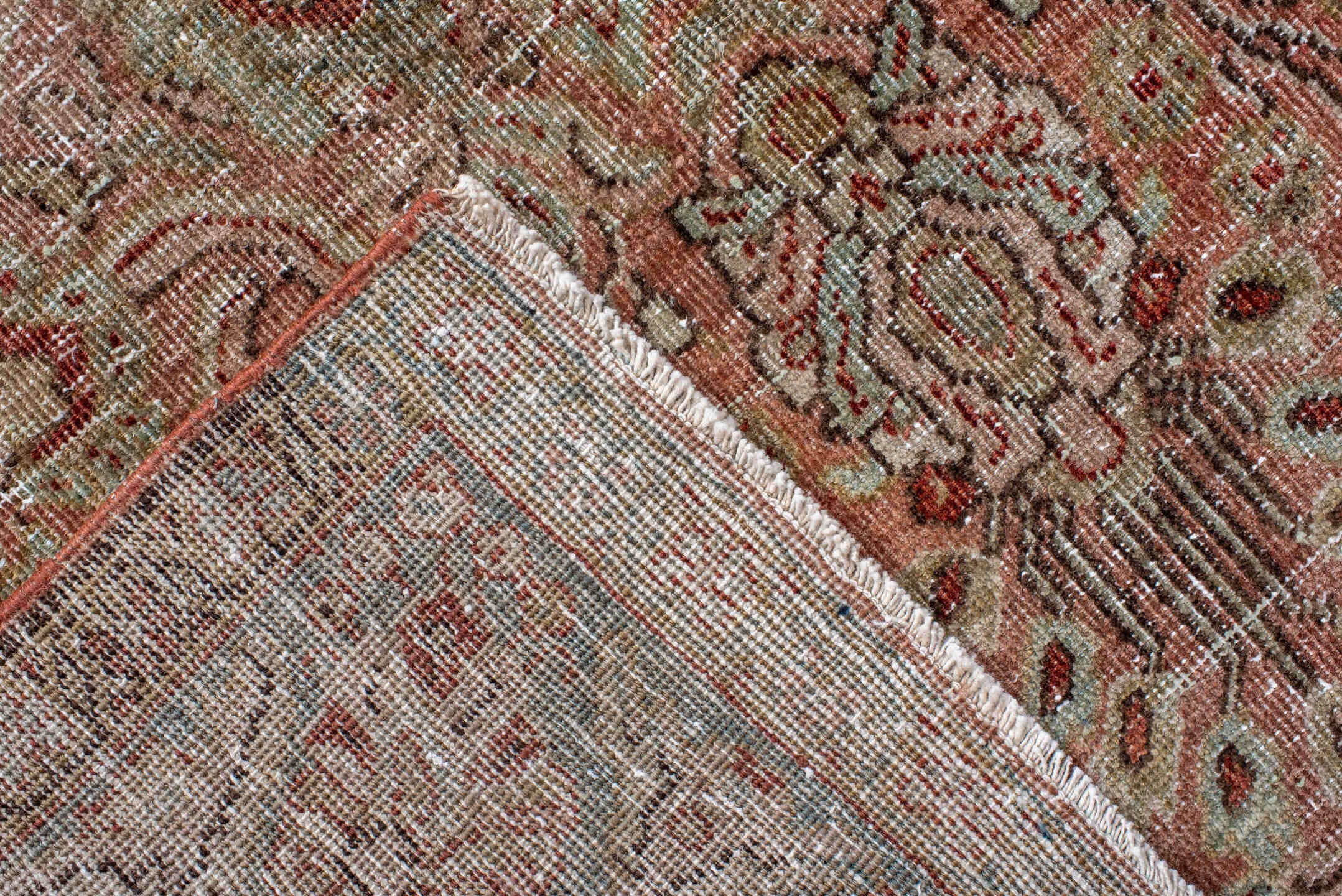 sarouk Rug - # 126940