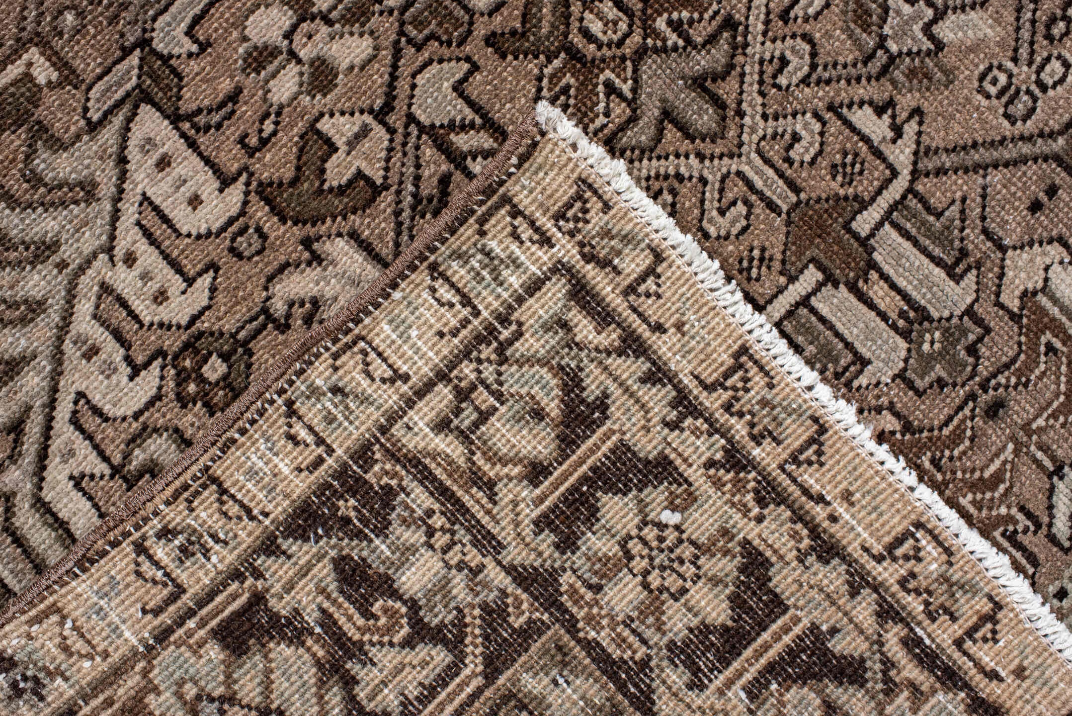 heriz Rug - # 126952