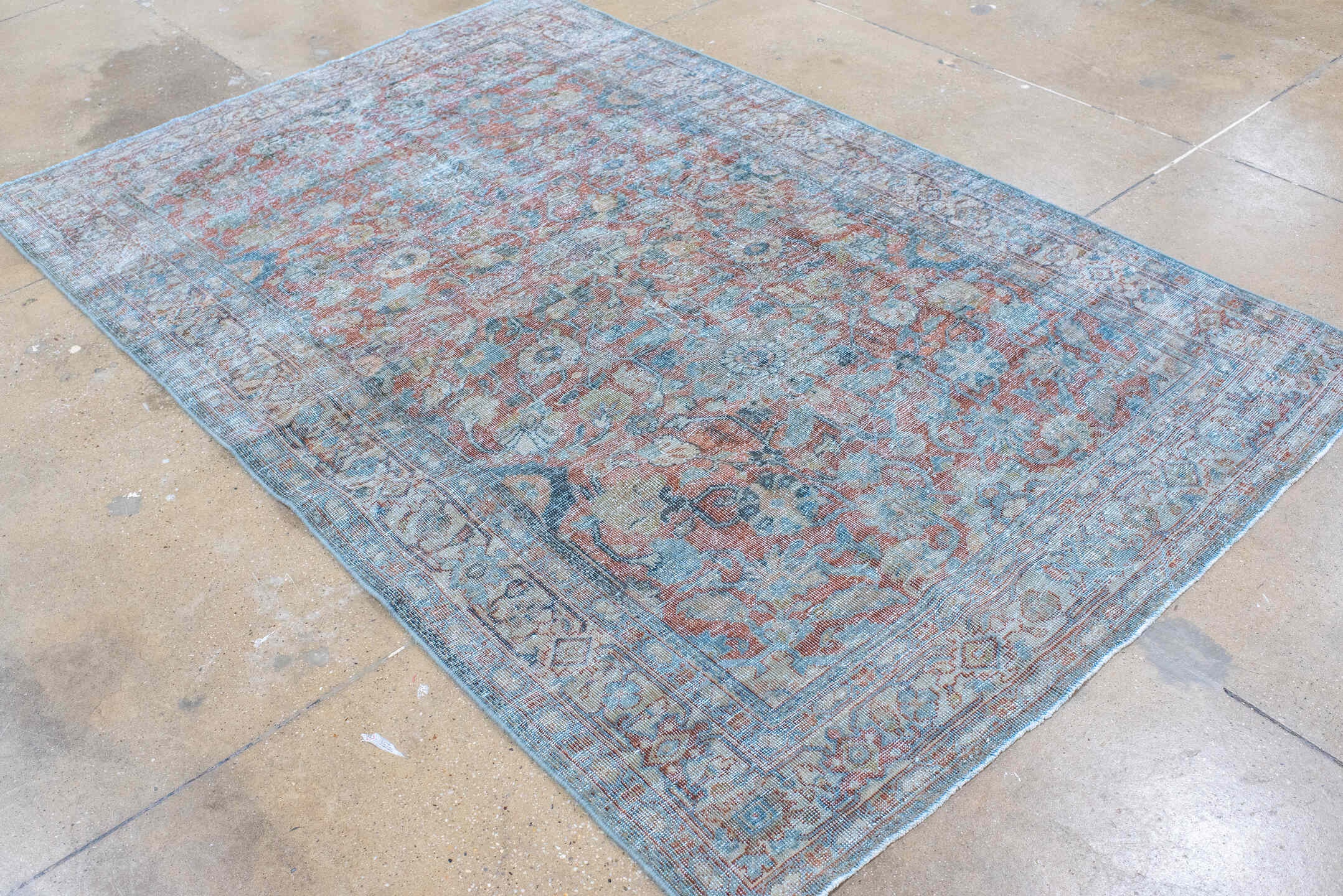 mahal Rug - # 127419