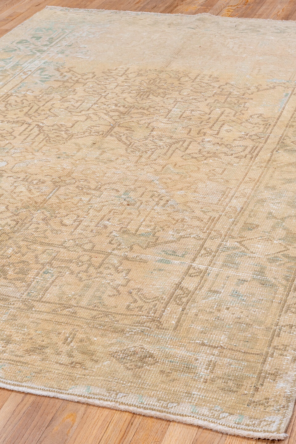 heriz Rug - # 127475