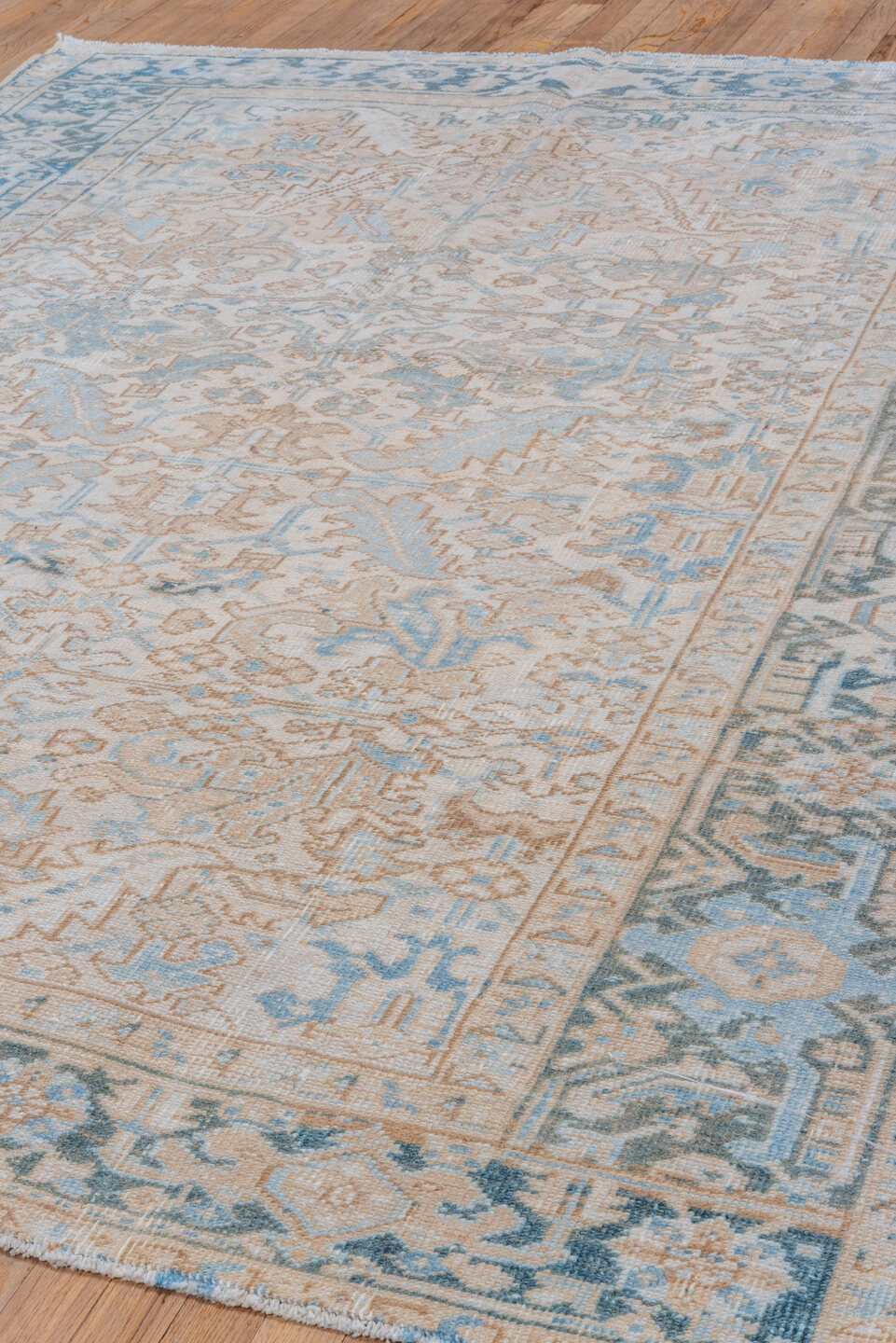 heriz Rug - # 127540