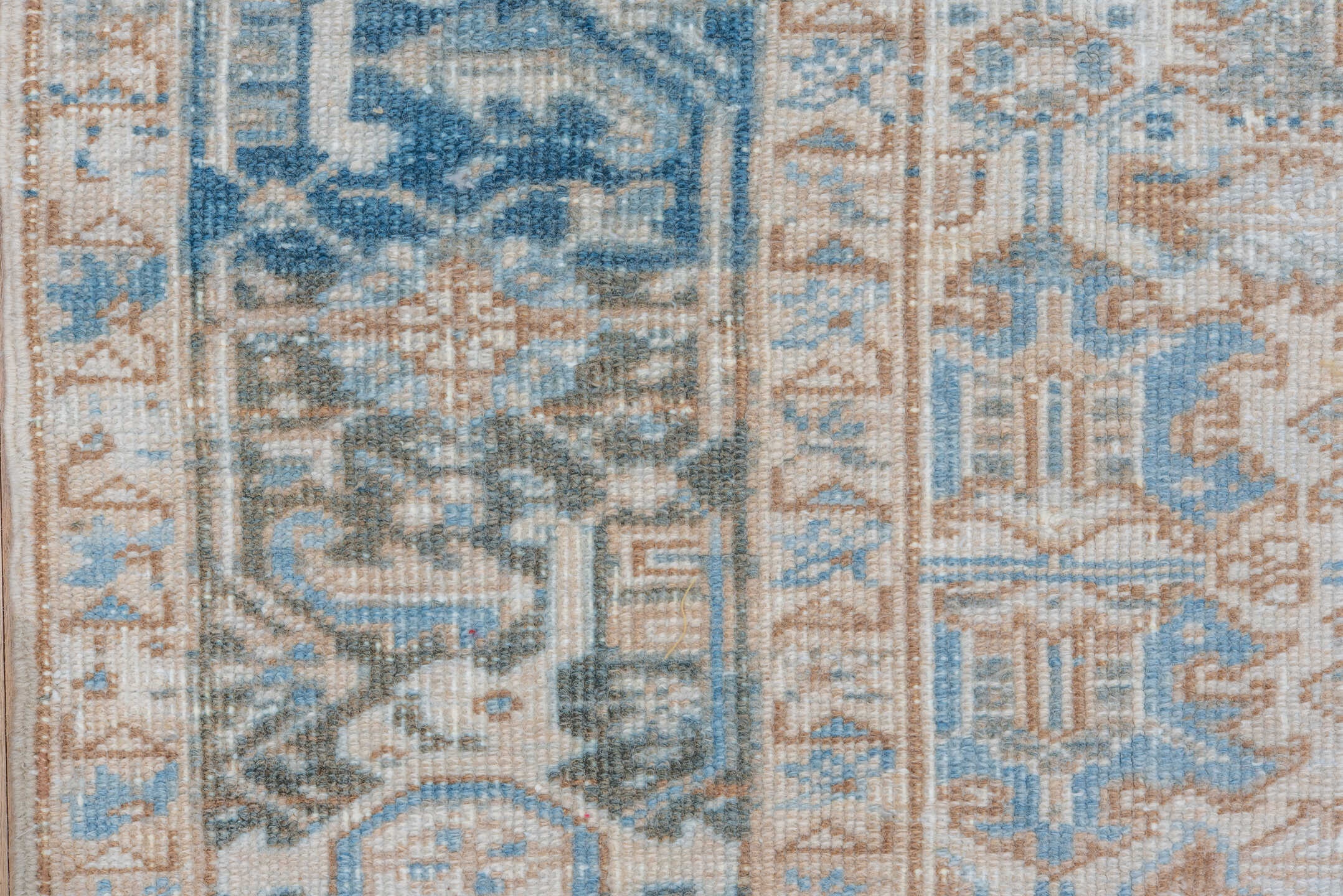 heriz Rug - # 127540