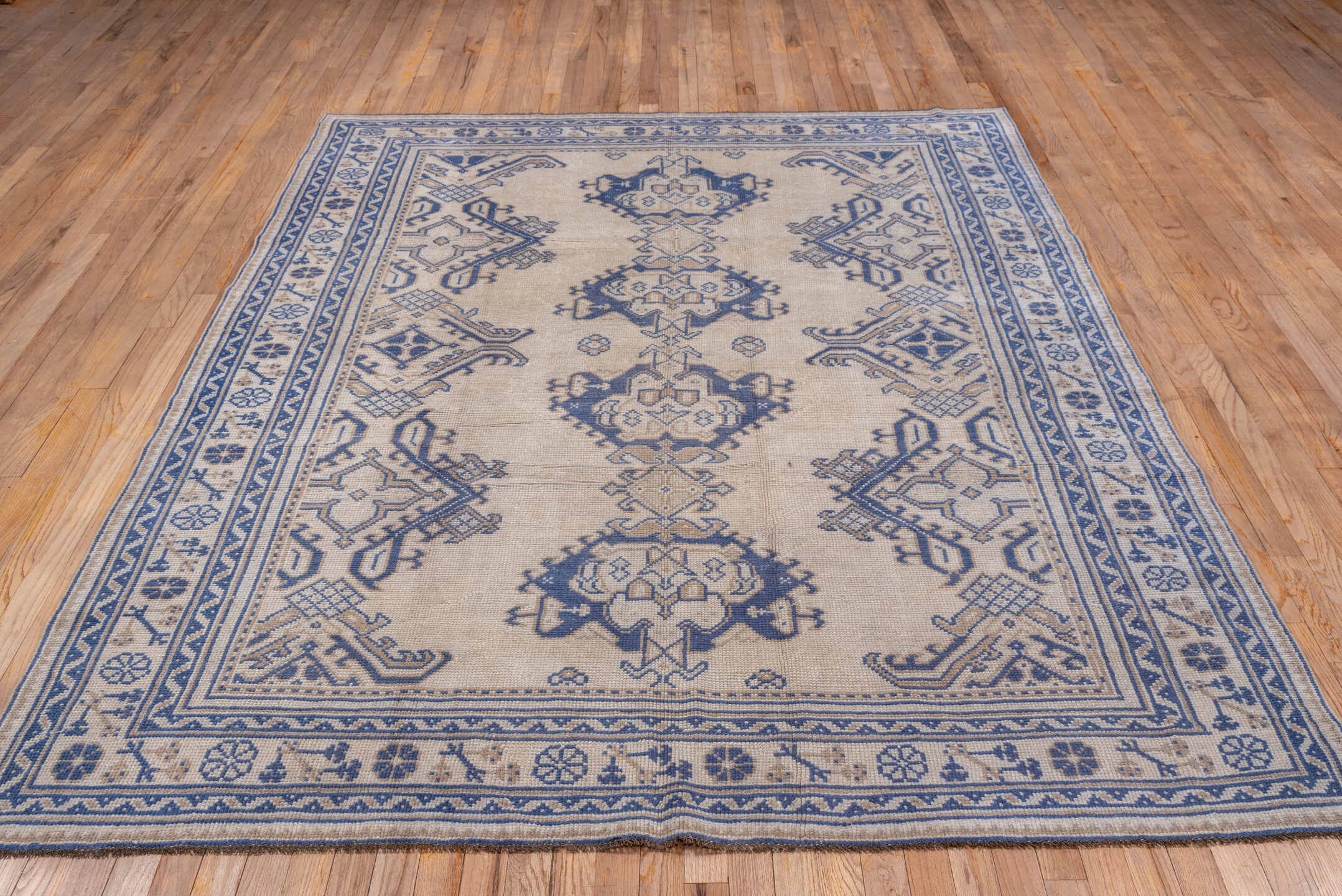 oushak Rug - # 127768