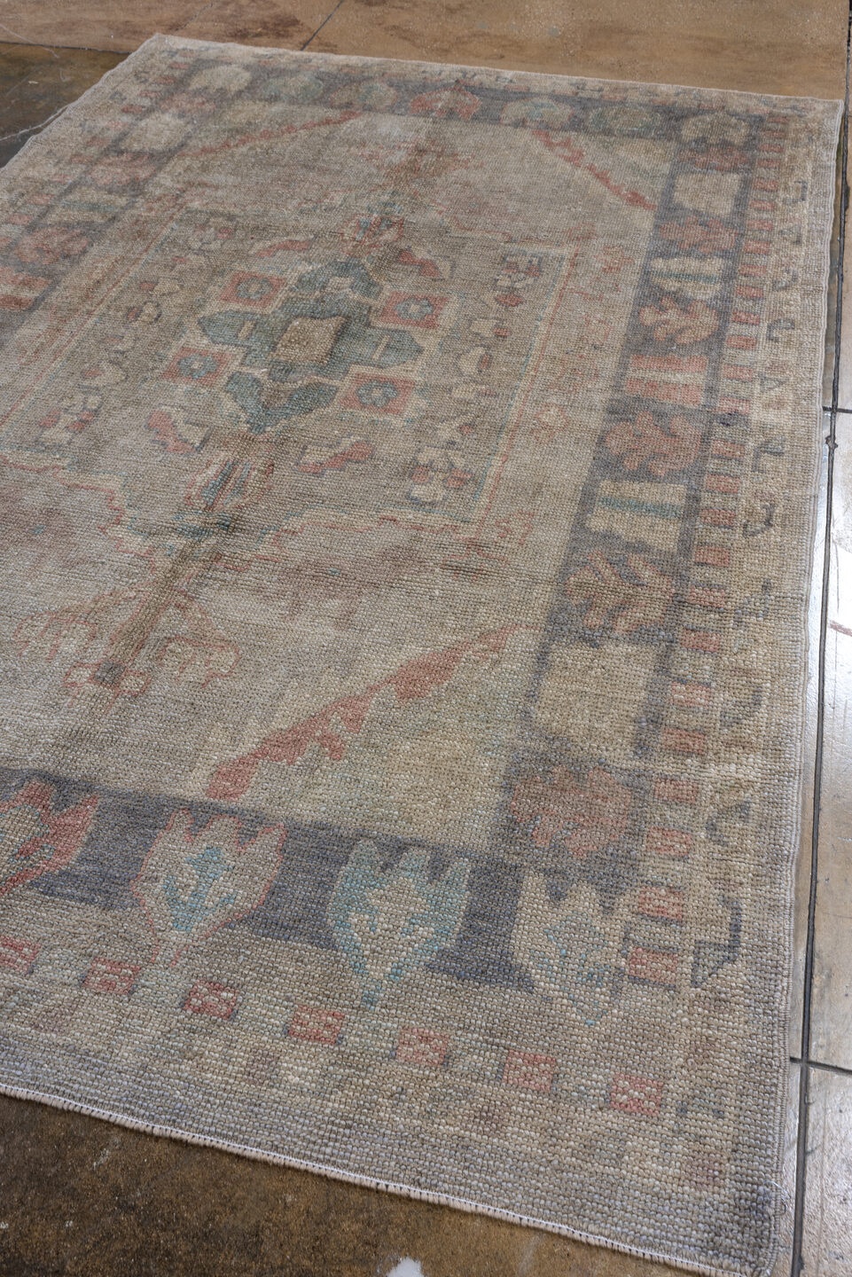 oushak Rug - # 127786