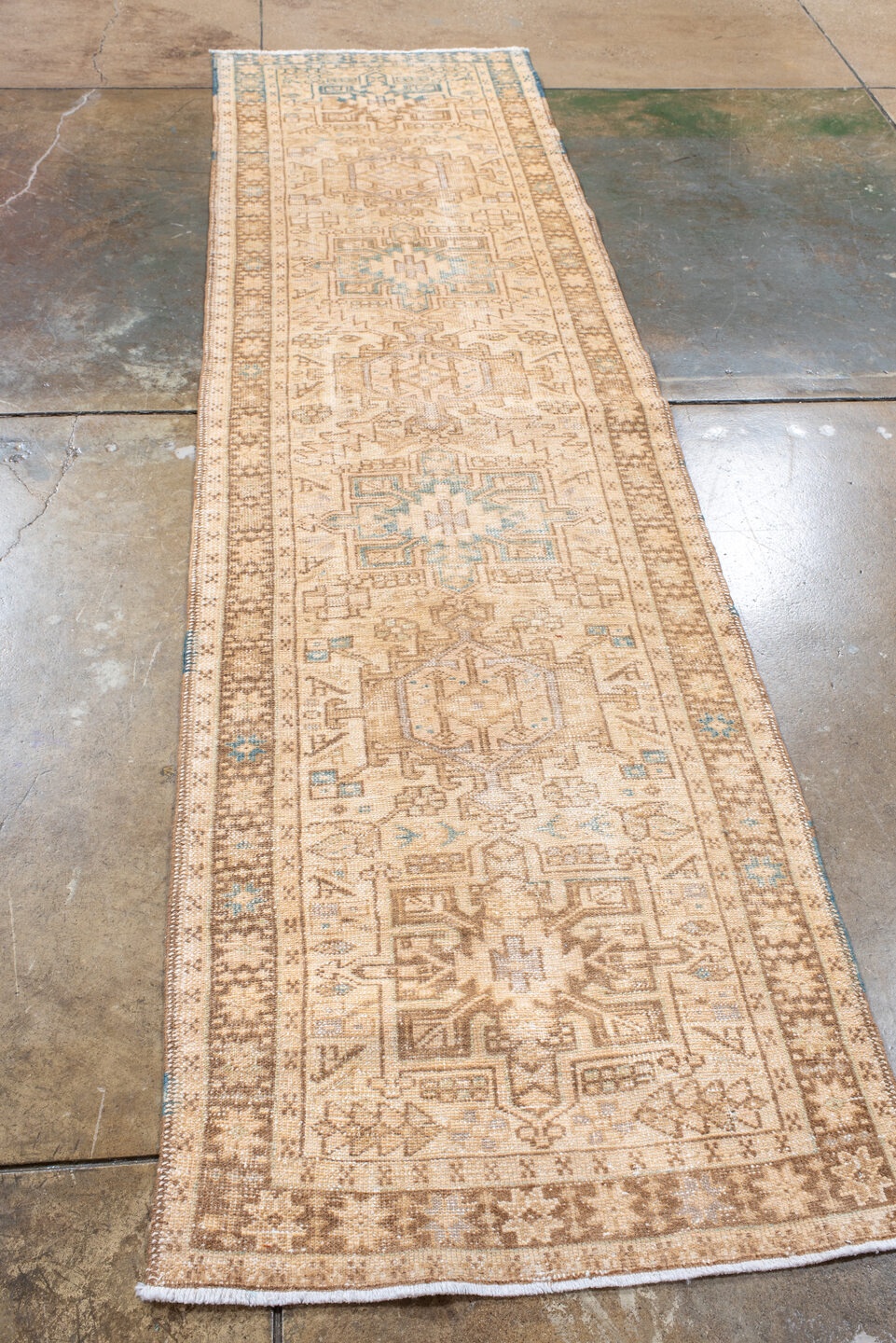 karaje Runner - # 127827