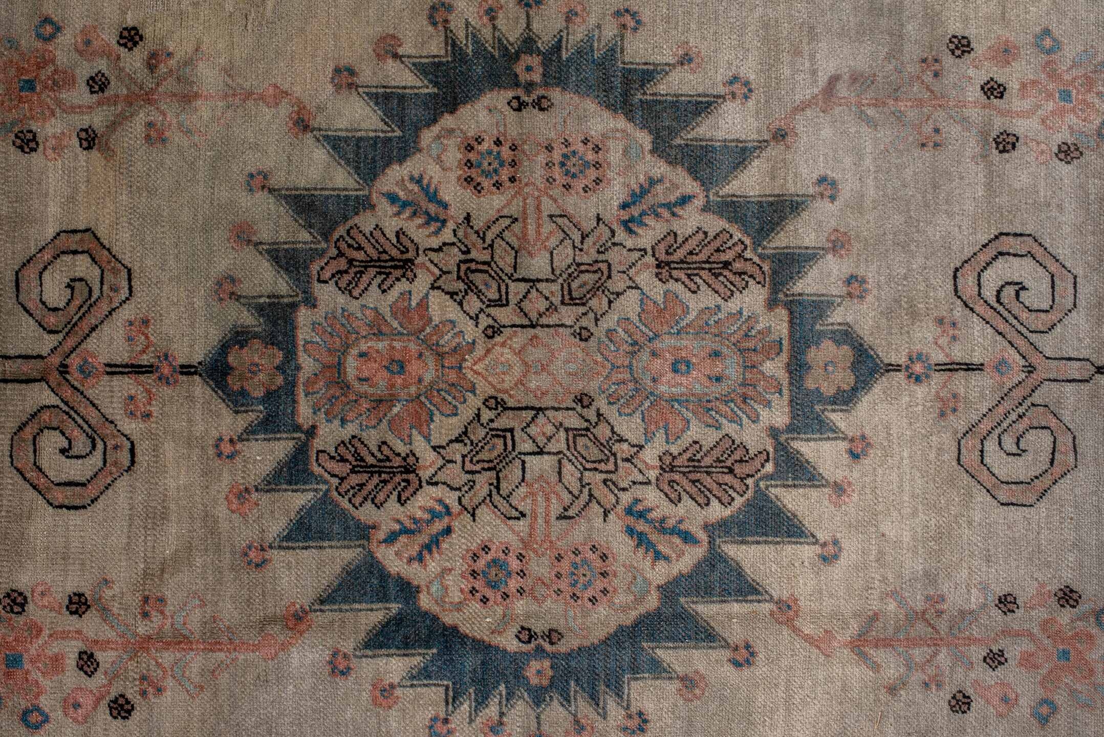 far.sarouk Rug - # 127949