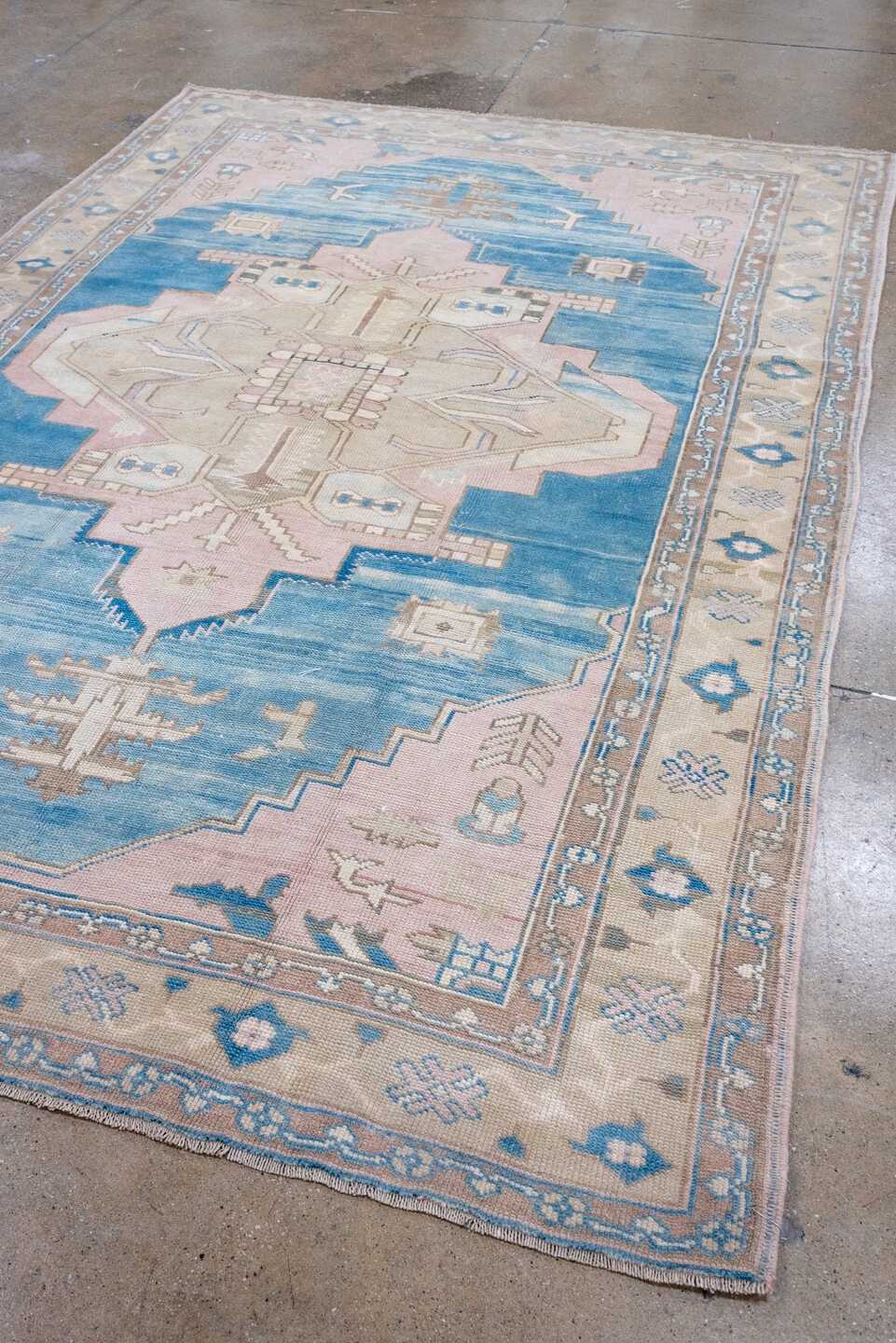 oushak Rug - # 127965