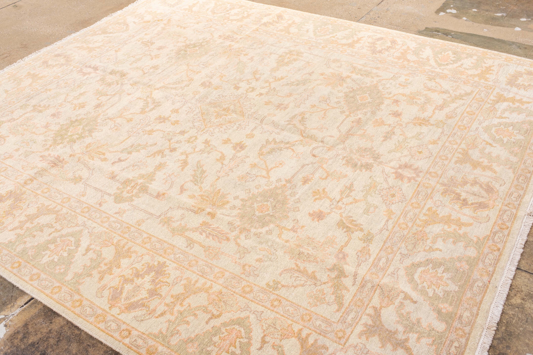 oushak Carpet - # 127968