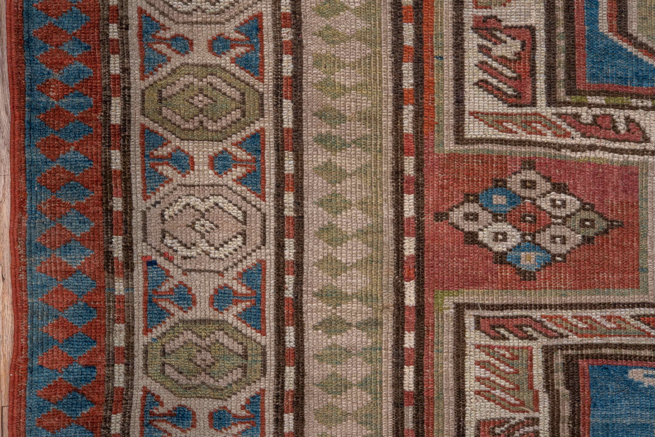 caucasian Rug - # 128102