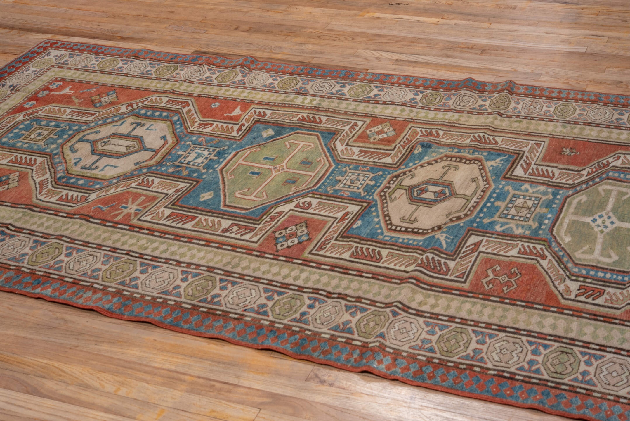 caucasian Rug - # 128102