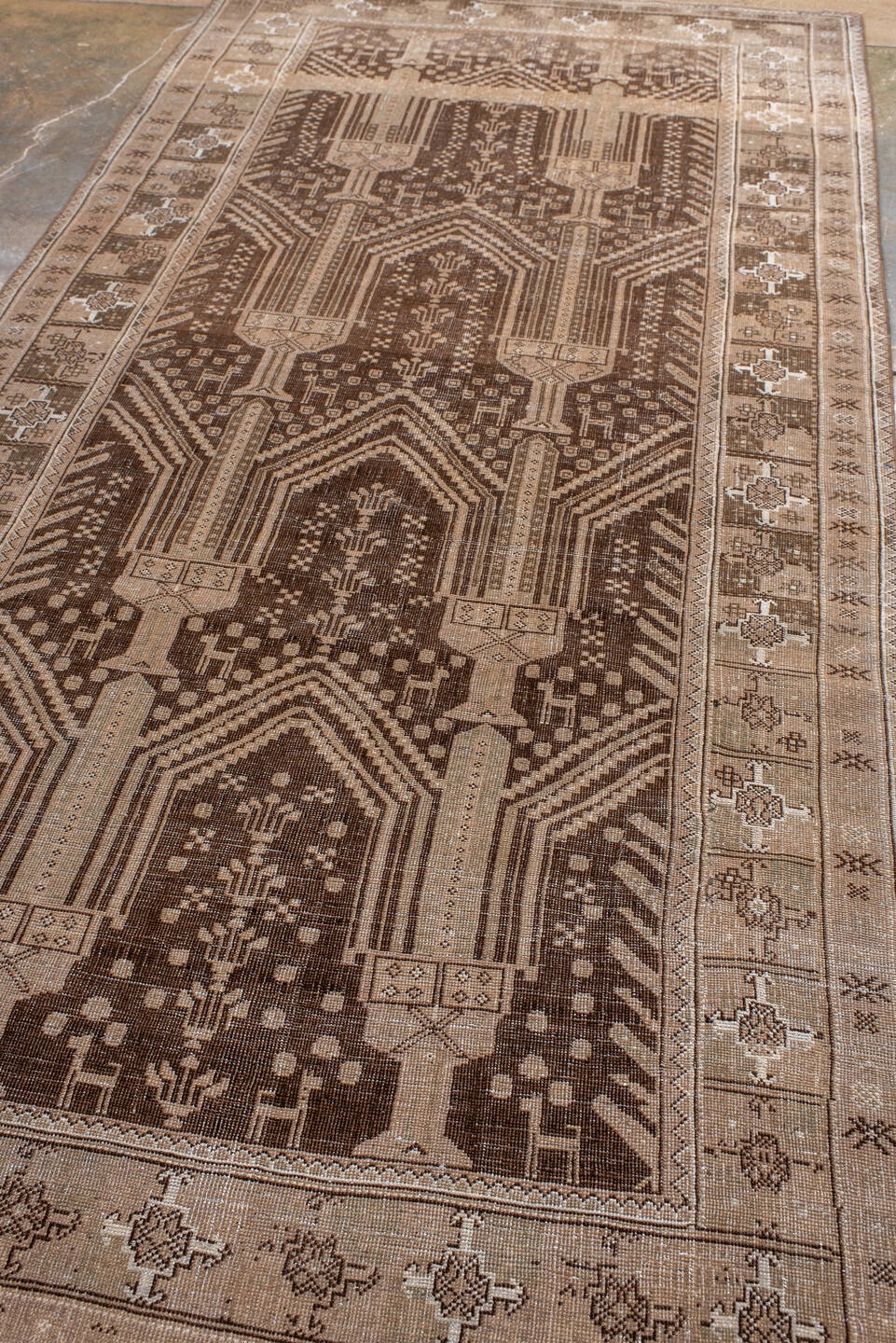 belouch Rug - # 128329