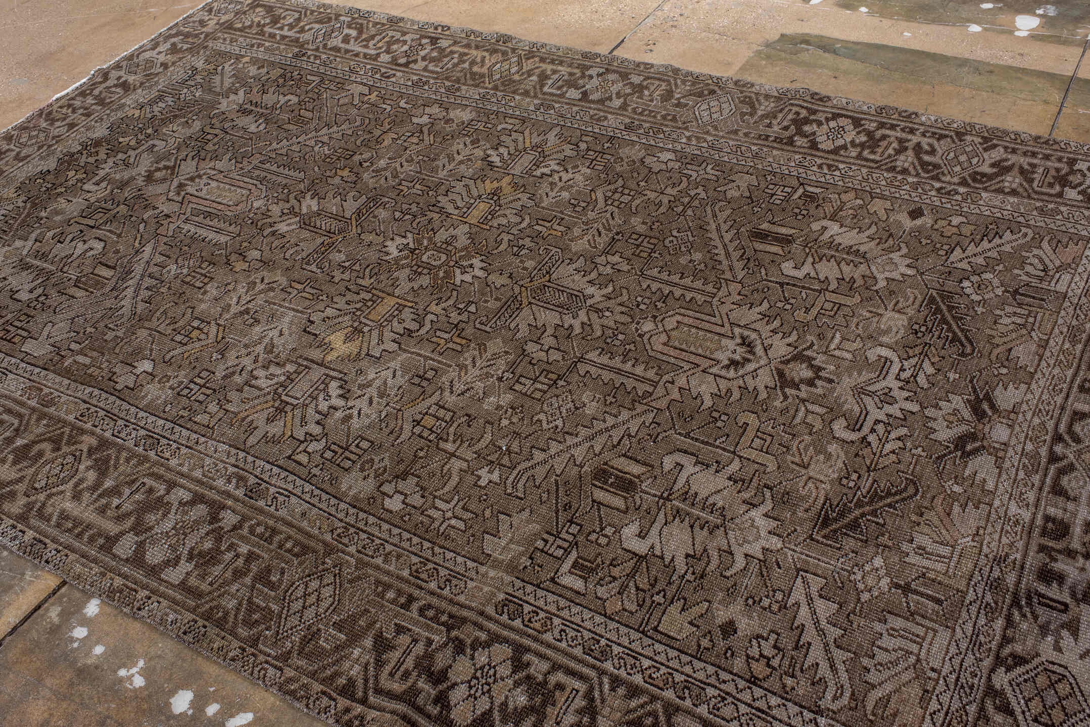 heriz Rug - # 128344