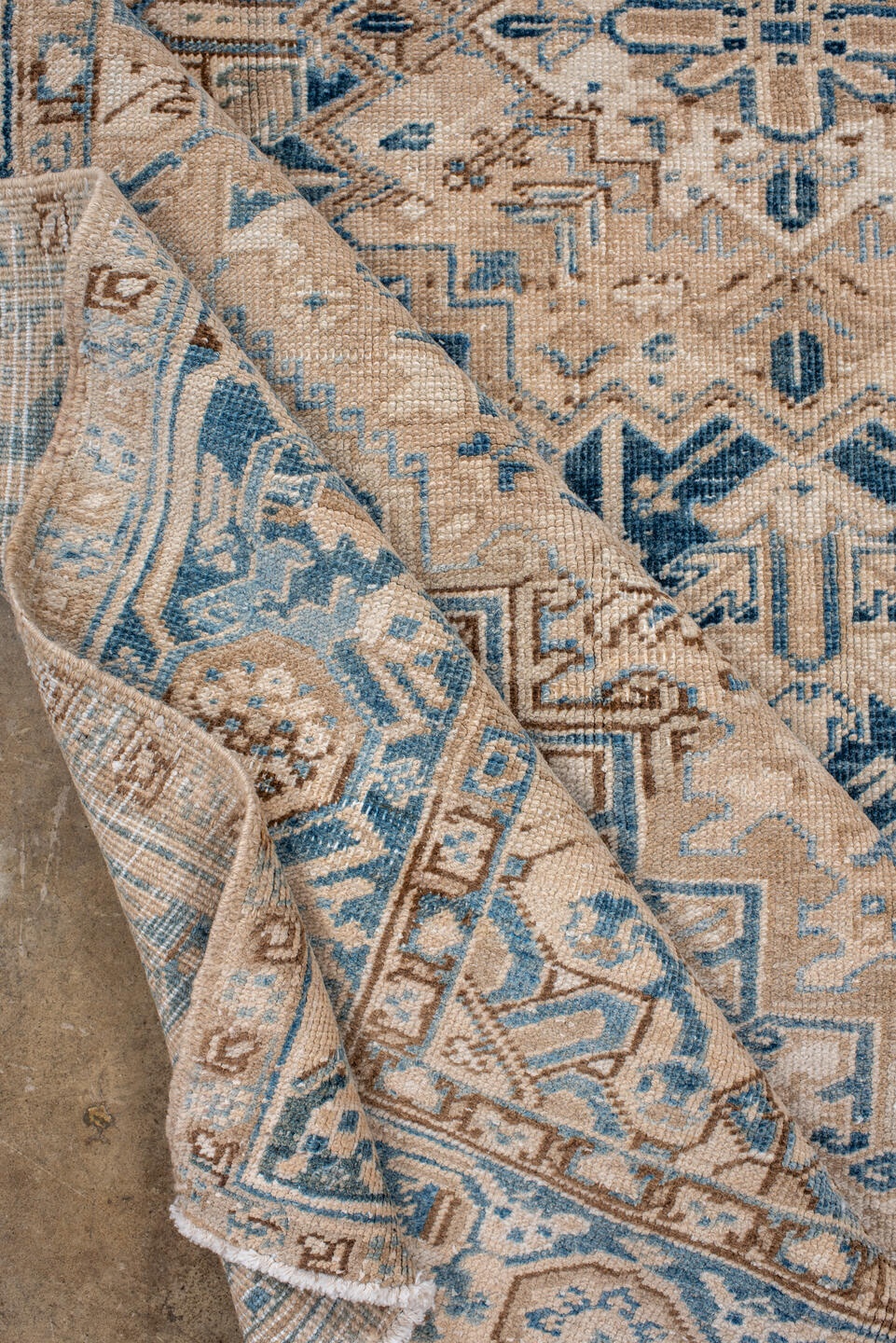 heriz Rug - # 128368