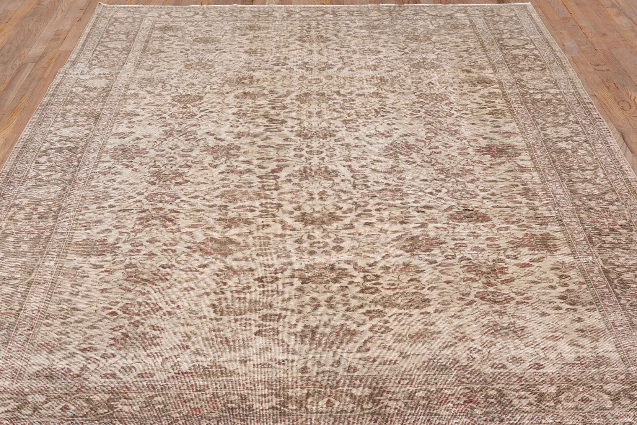 kaisary Rug - # 128443