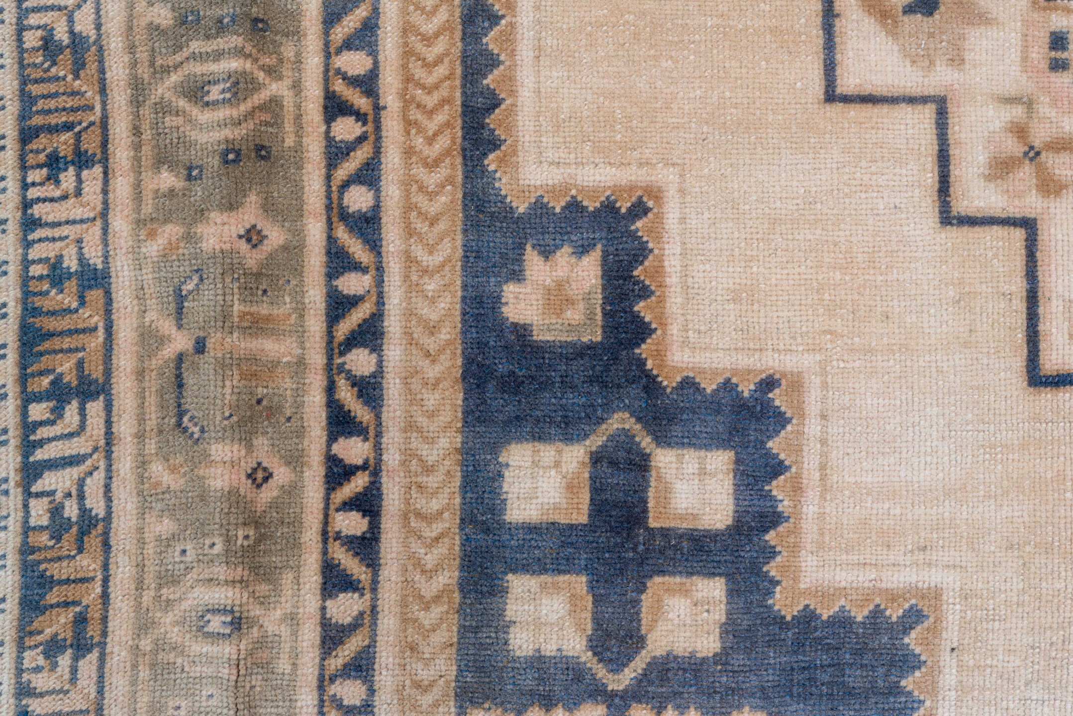 oushak Rug - # 128498