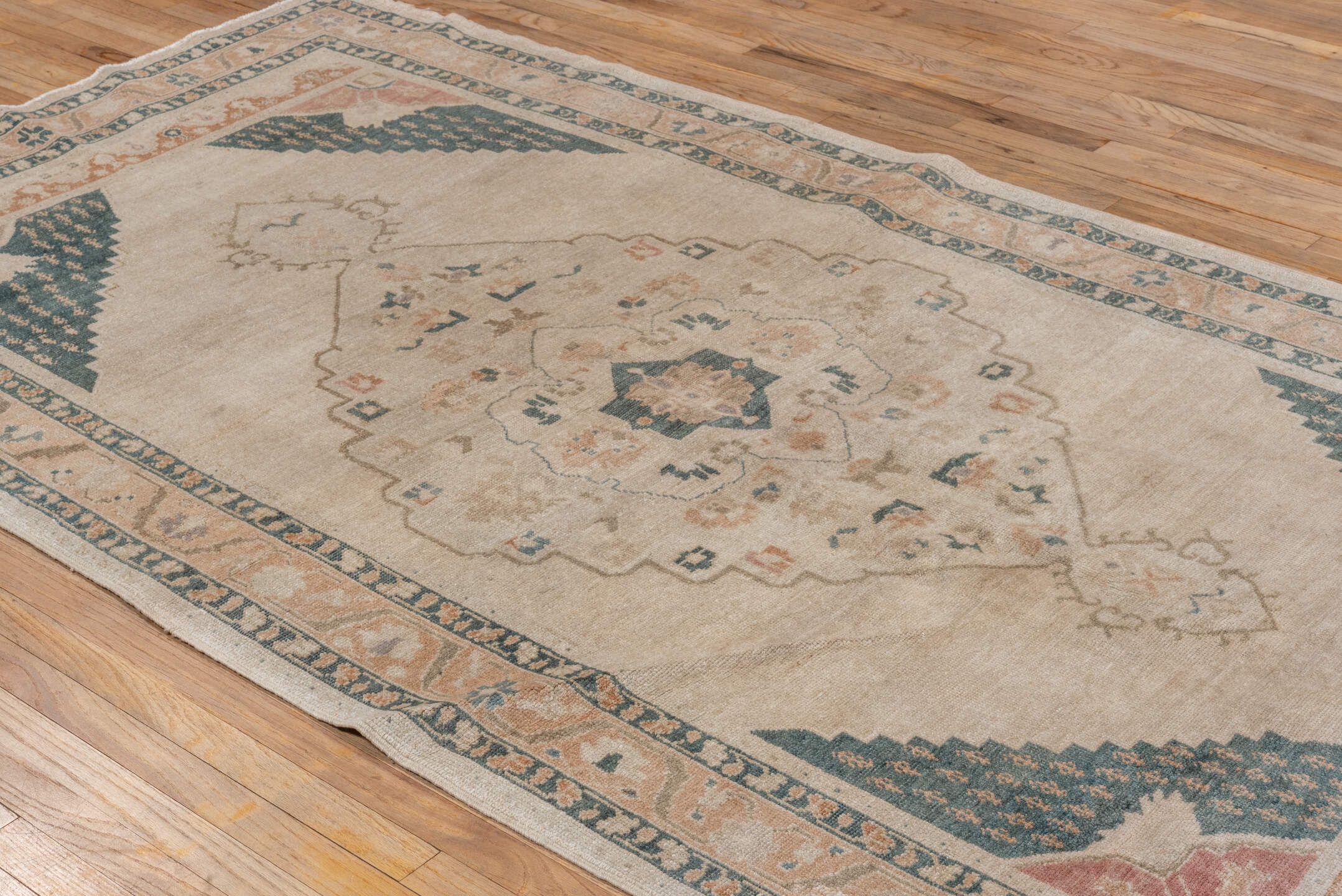 oushak Rug - # 128642