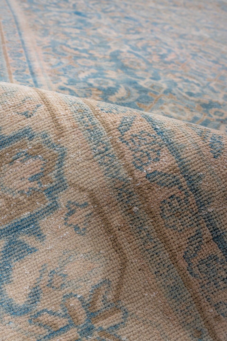 mahal Rug - # 128667