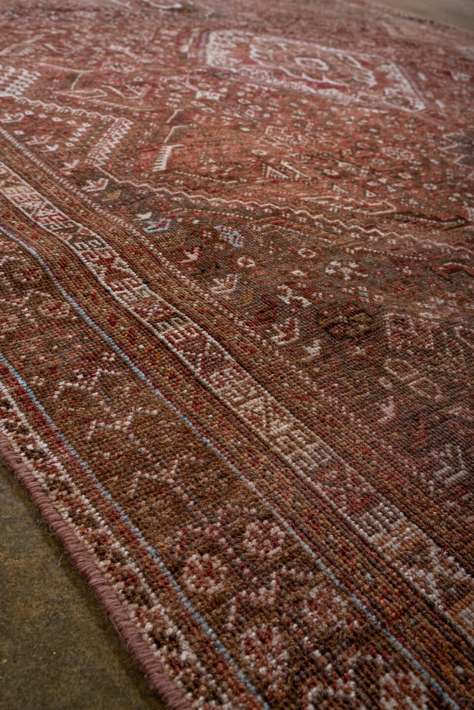 shiraz Rug - # 128677