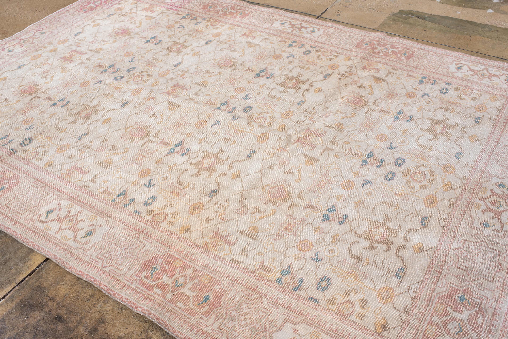 oushak Rug - # 128684