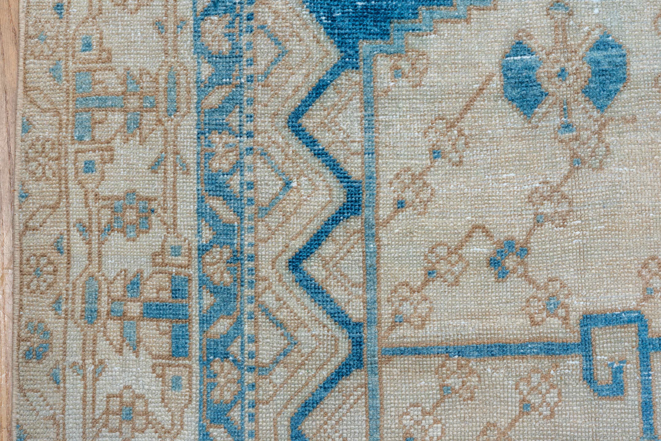 baktiary Carpet - # 128736